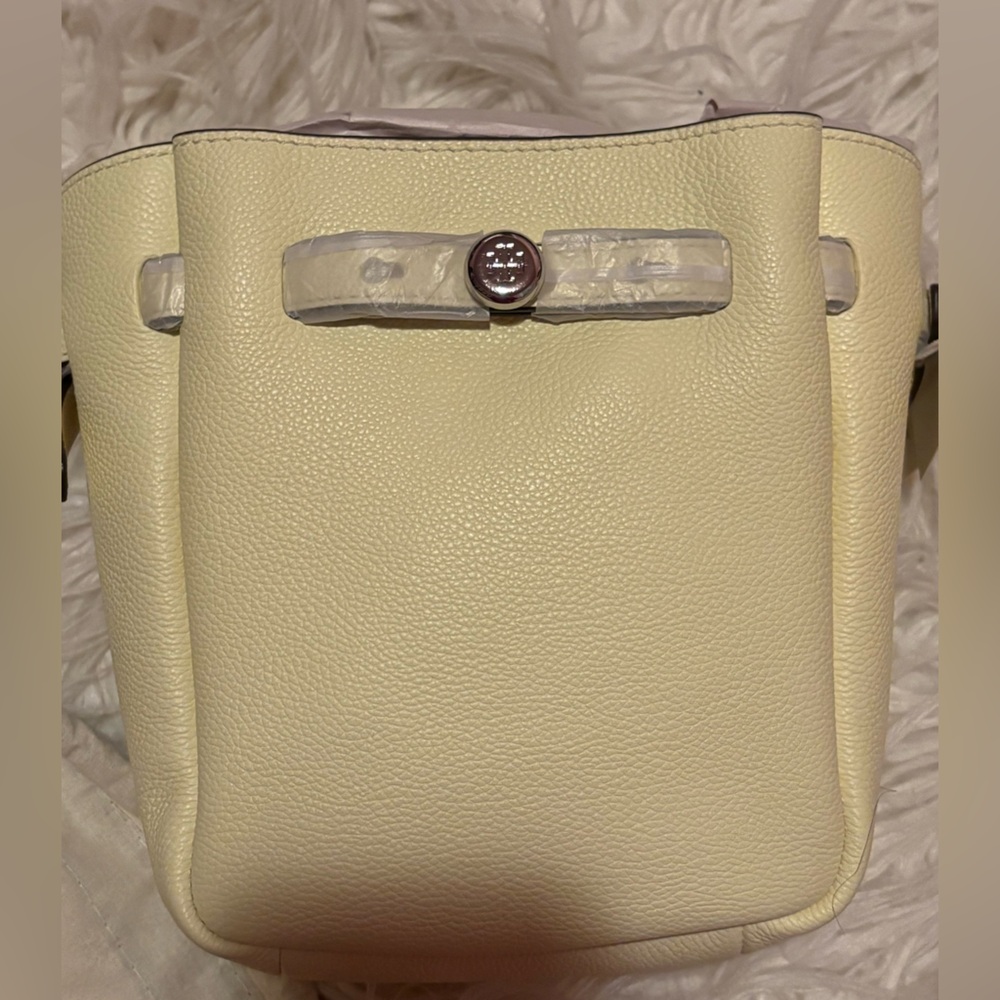 NWT Tory Burch Small Romy Leather Phone Crossbody Lemon Souffle - Picture 5 of 7